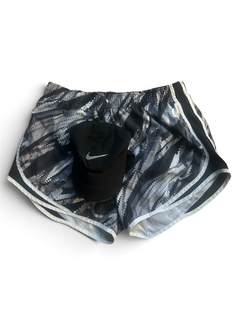 Nike Black Gray Abstract Print Running Shorts (best for size M)+ Nike Cap Bundle